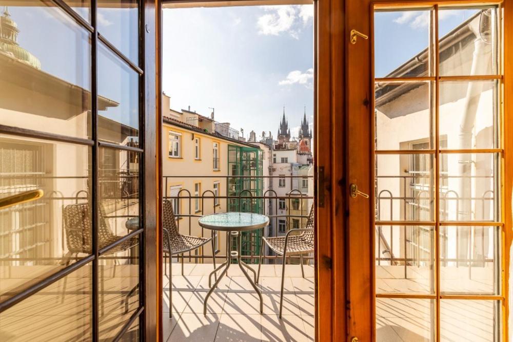 Templova - Old Town Large With Terrace Апартаменты Прага